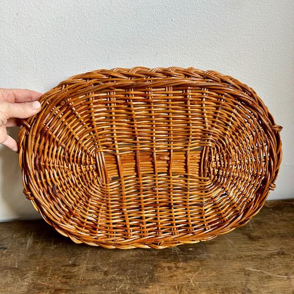 Vintage Wicker Oval Decorative Tray with Handles | Woven Tray | Cottagecore Tray - Picture 4 of 4